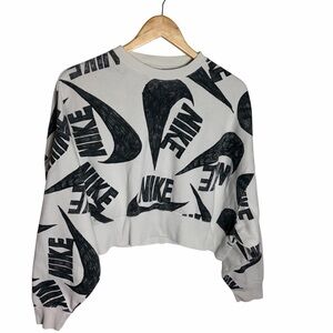 Nike Icon Clash gray & cream sharpie logo crew neck cropped sweatshirt size XS